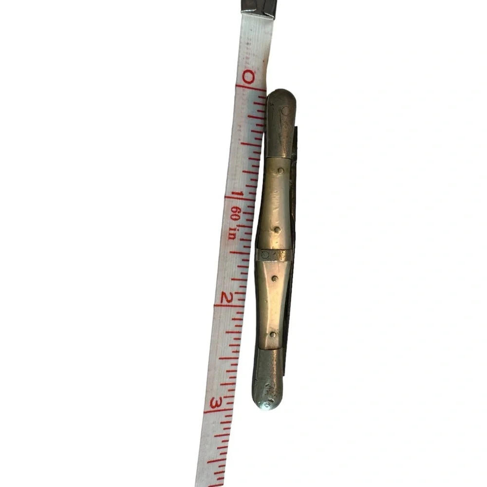 M.B.C CO Mini Mnife Mother of Pearl Vintage